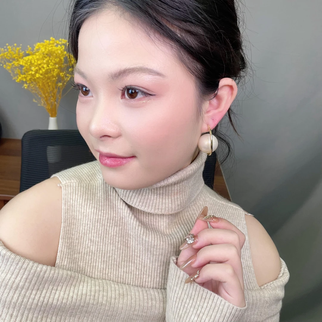 钛钢耳饰 高级设计感夸张大气耳环2024年新款潮网红气质耳饰女