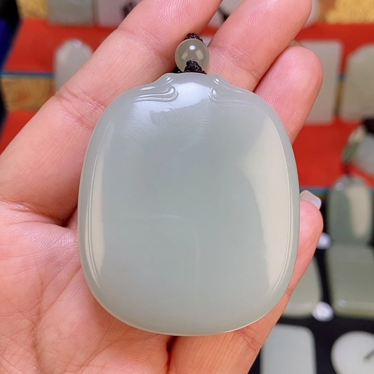 【闪购商品】颈饰未镶嵌和田玉