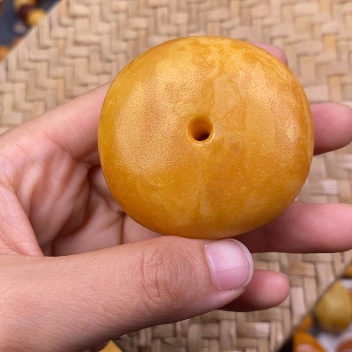 蜜蜡未镶嵌裸石蜜蜡X