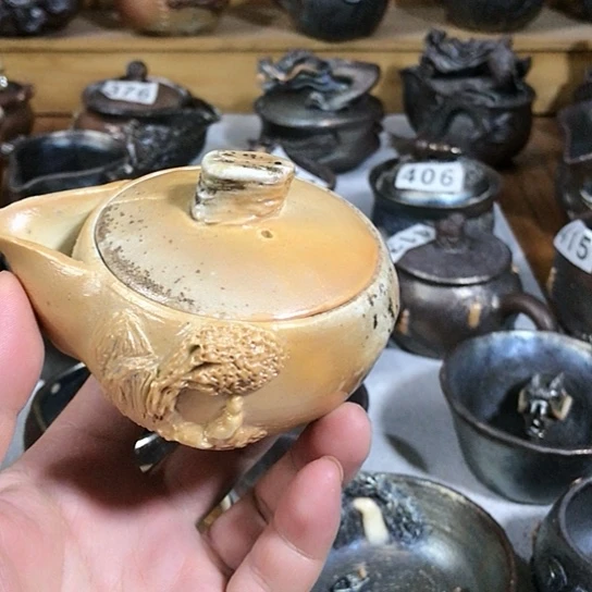 瓷片微瑕的风景宝瓶