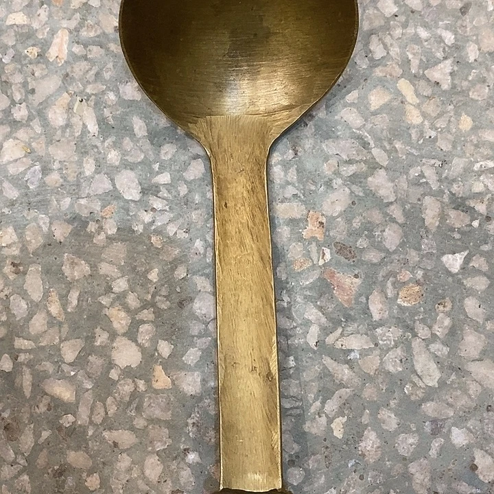 老式铜器古朴厚重
