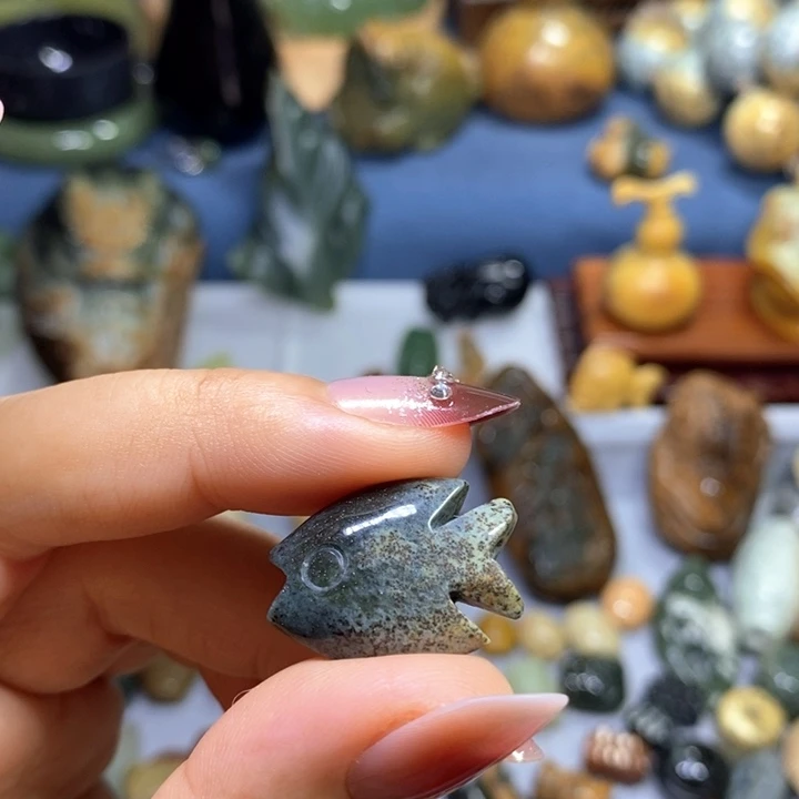 岫岩河磨玉（透闪石质玉）未镶嵌挂件