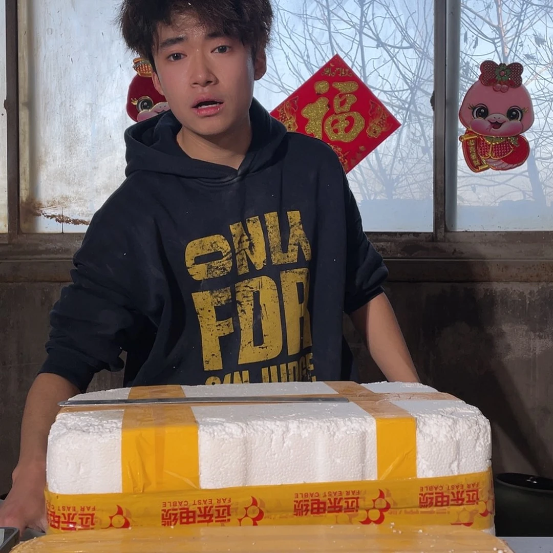红陶越宜兴紫砂陶瓷