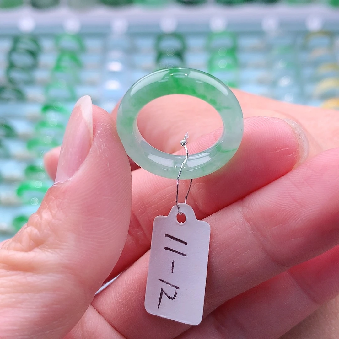 翡翠戒指未镶嵌A货缅甸翡翠