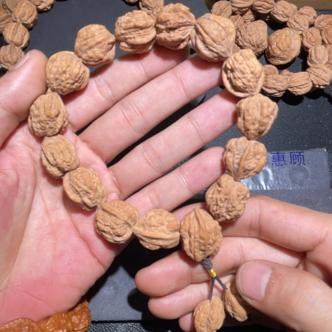 向***上文玩核桃手串蛤蟆头异形19左右