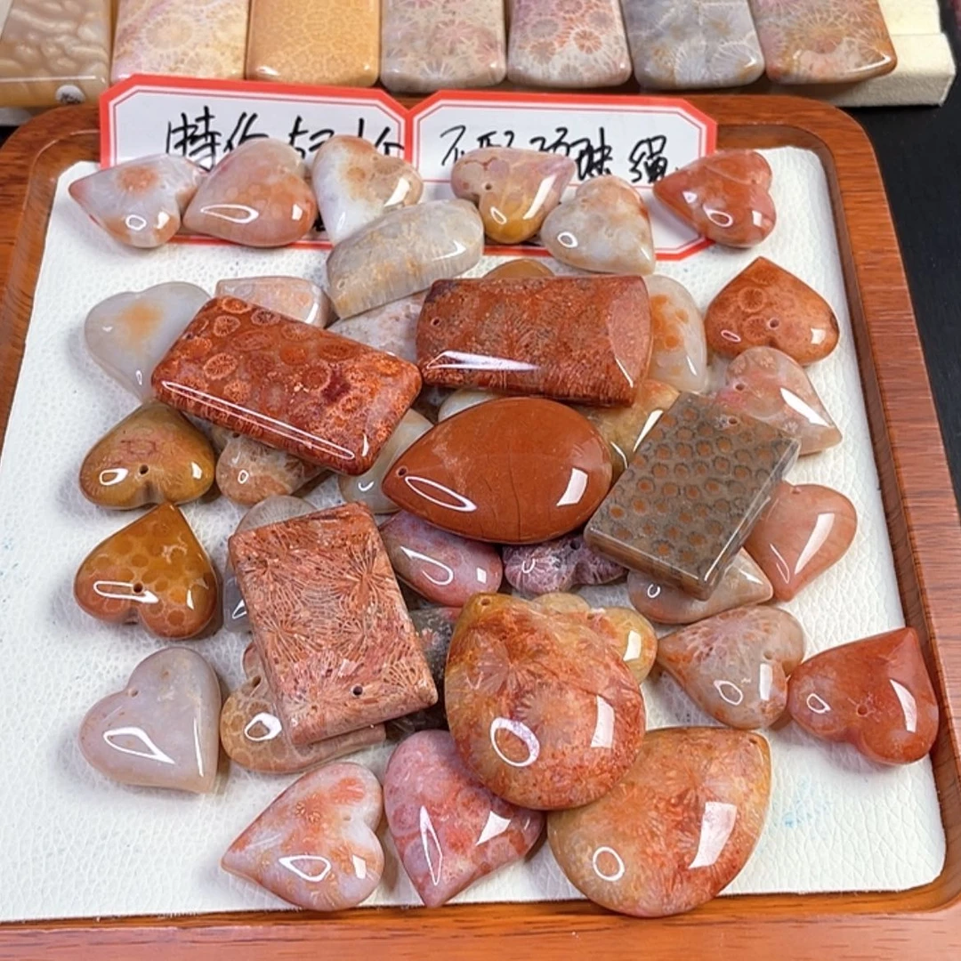 【闪购商品】硅化玉吊坠(赠链)未镶嵌G**a