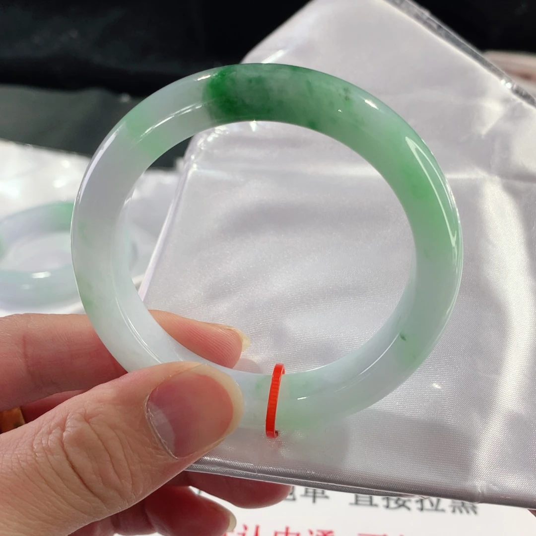 未镶嵌手镯翡翠022