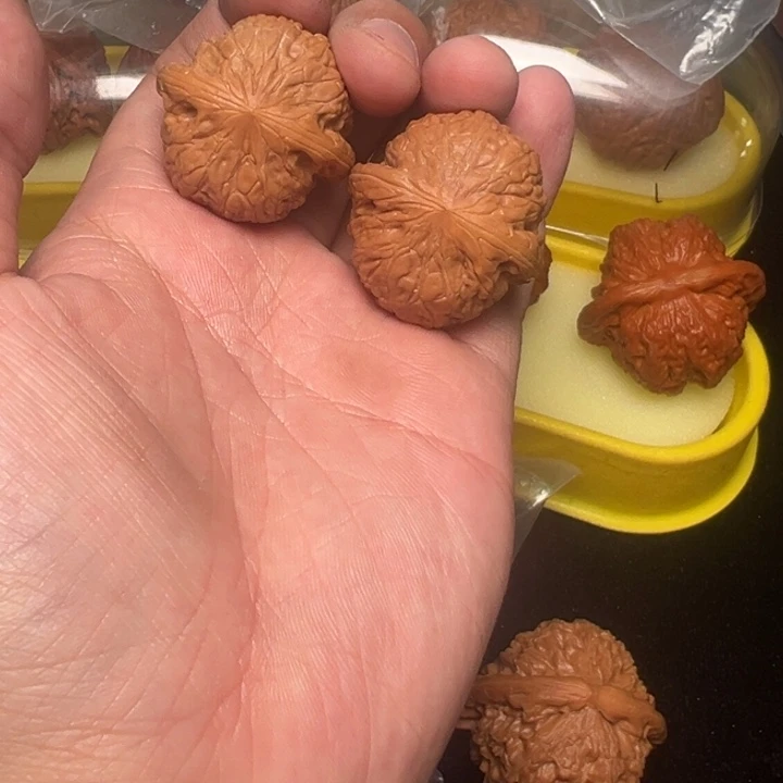 核桃铁锤，34已打底