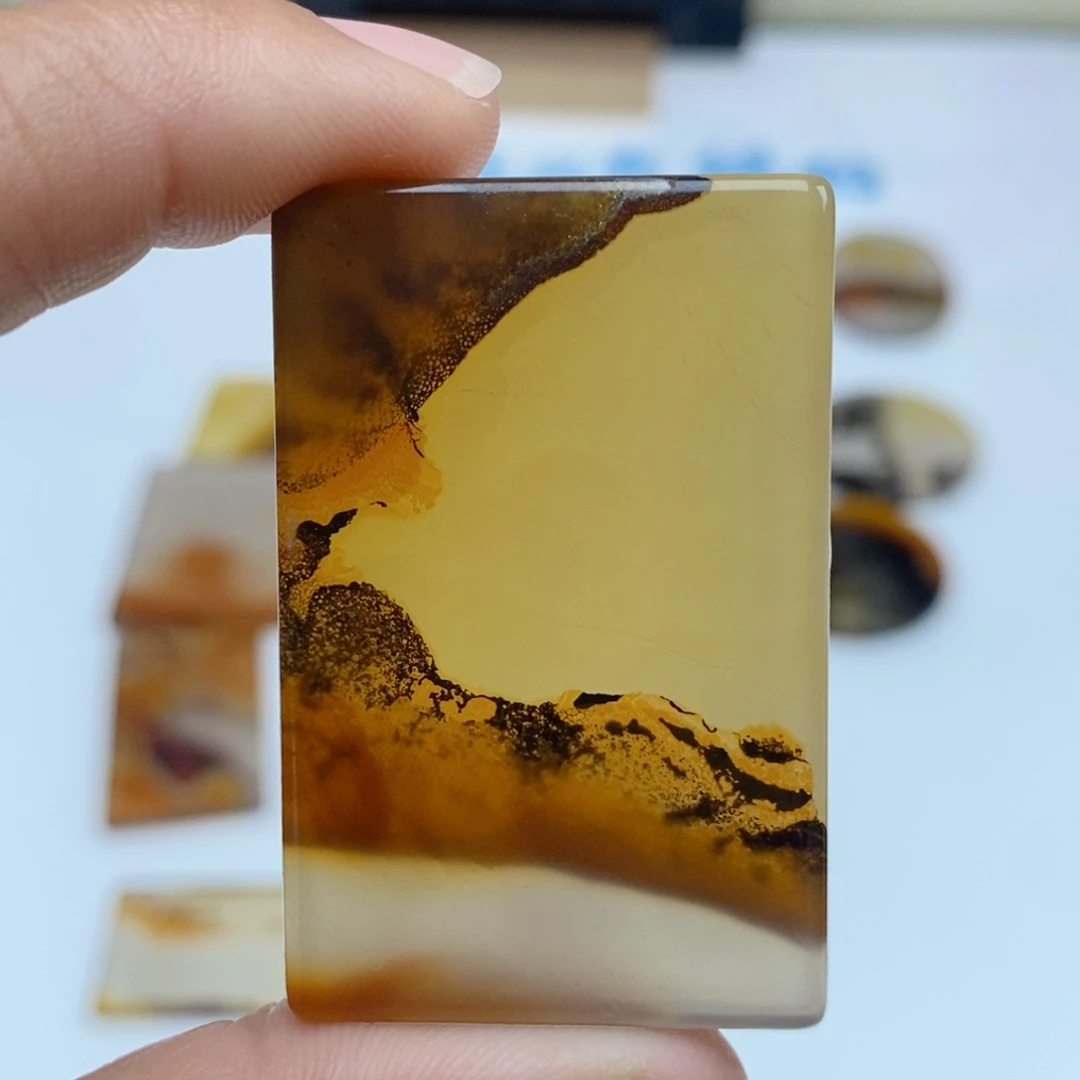 玛瑙/玉髓未镶嵌珠宝半成品