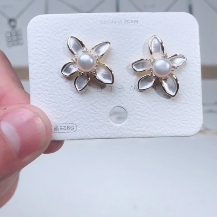 未镶嵌淡水珍珠耳饰