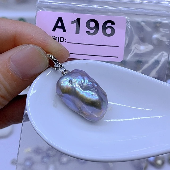 颈饰未镶嵌淡水珍珠