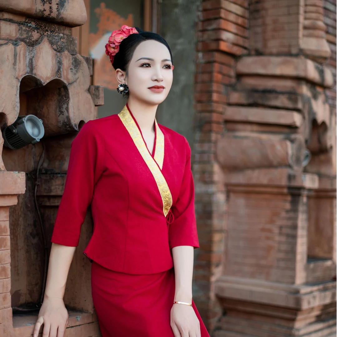 泰锦西双版纳傣族传统新款中式国民族风开门红跳舞春夏女茶服套装