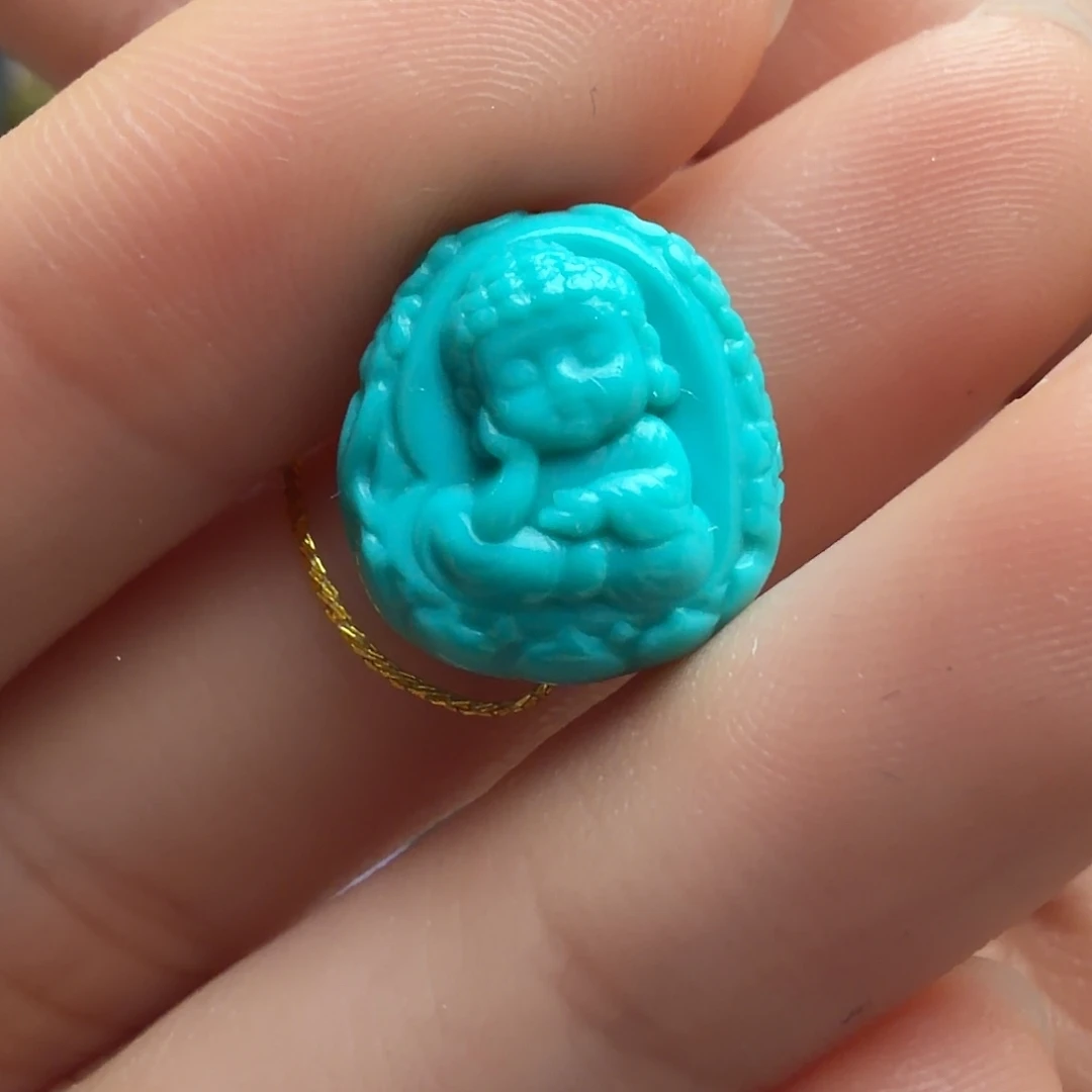 绿松石未镶嵌颈饰