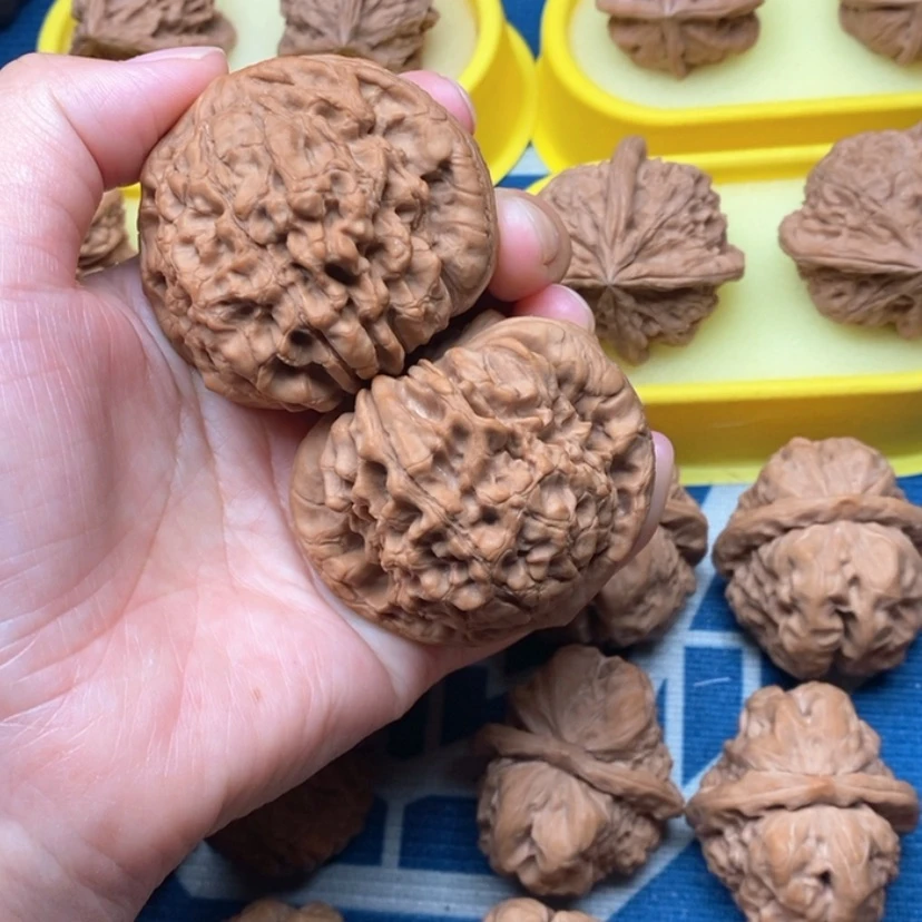 【闪购商品】手串/手链核桃?***?边52全品龙鼎