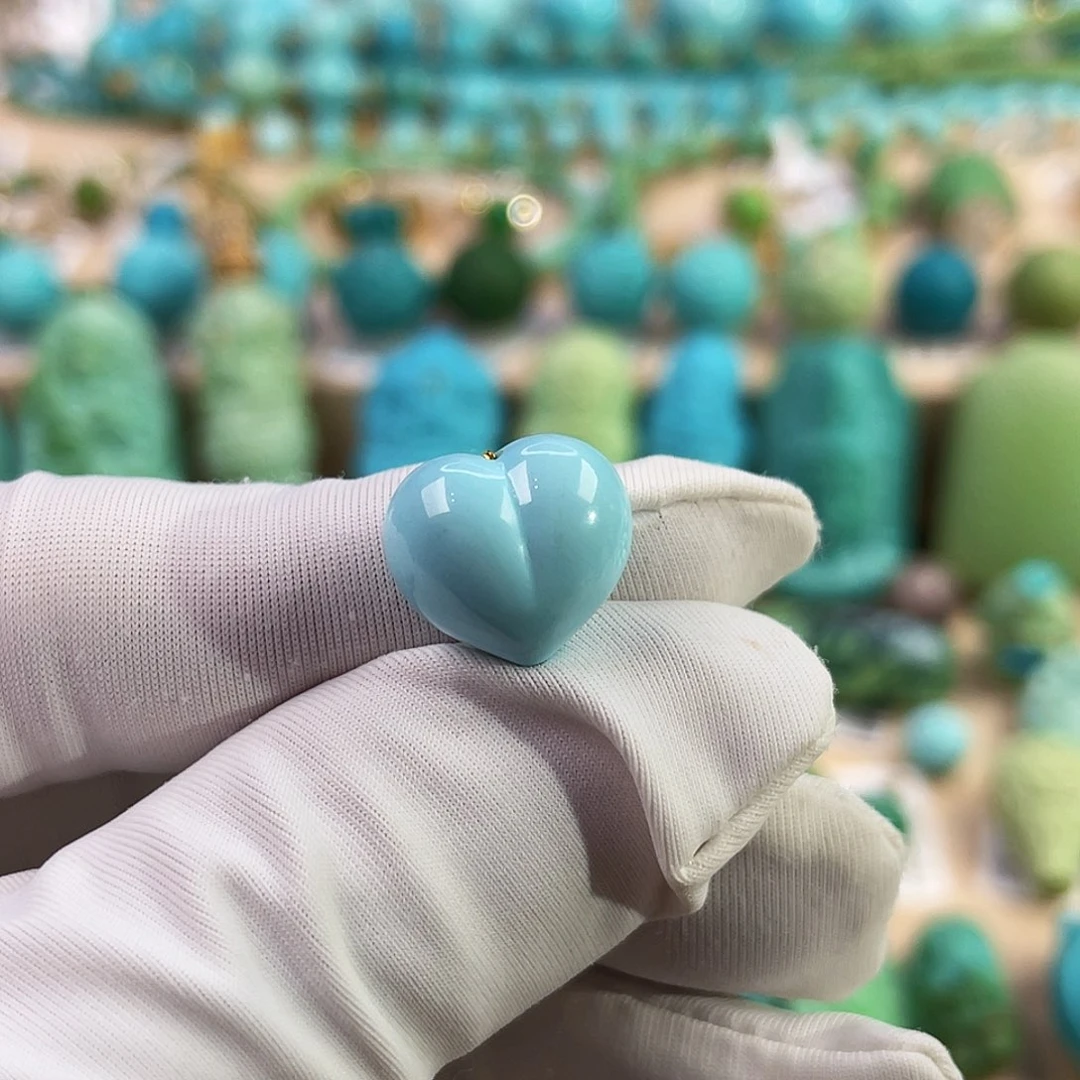 未镶嵌绿松石珠宝奇石