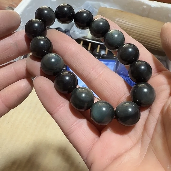 小***呀扇子dncdjcdjdxjdxdhdhdxi