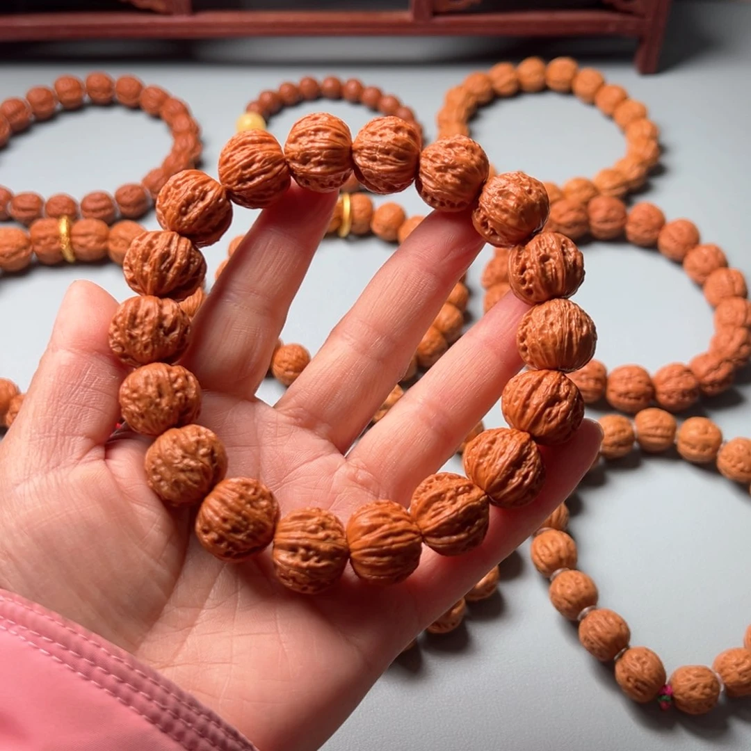 文玩核桃吊坠勤****4野生小核桃