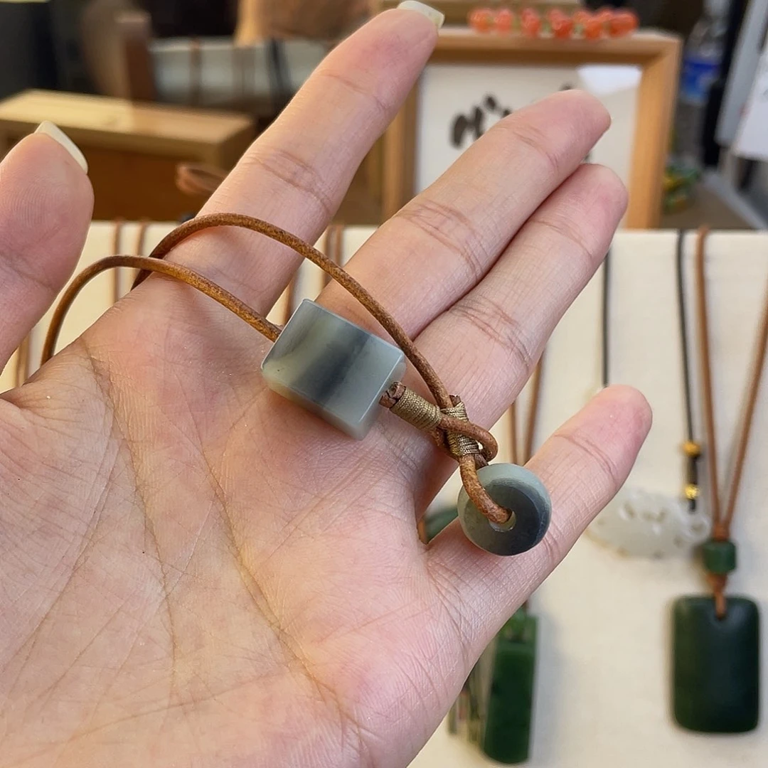 【闪购商品】和田玉未镶嵌颈饰没*系