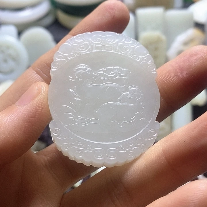 未镶嵌和田玉挂件