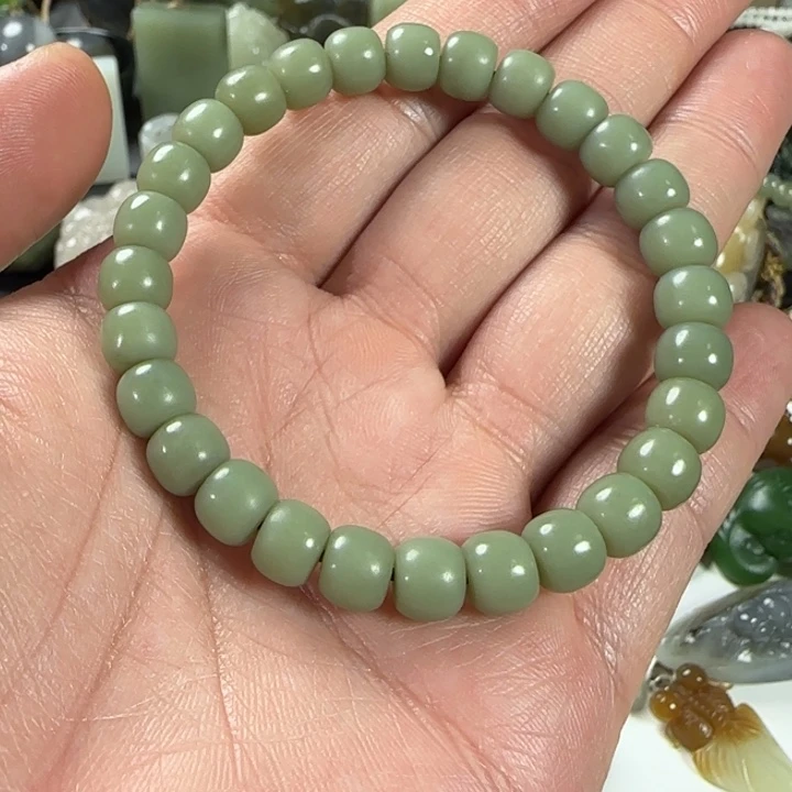 和田玉未镶嵌颈饰福利