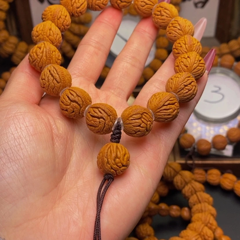 【闪购商品】桃核手串百***?龙文桃核