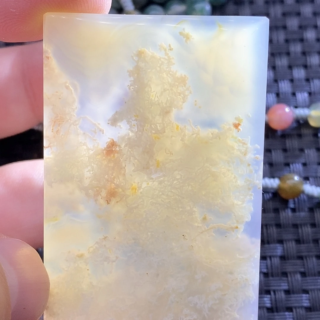 玛瑙/玉髓颈饰未镶嵌北*