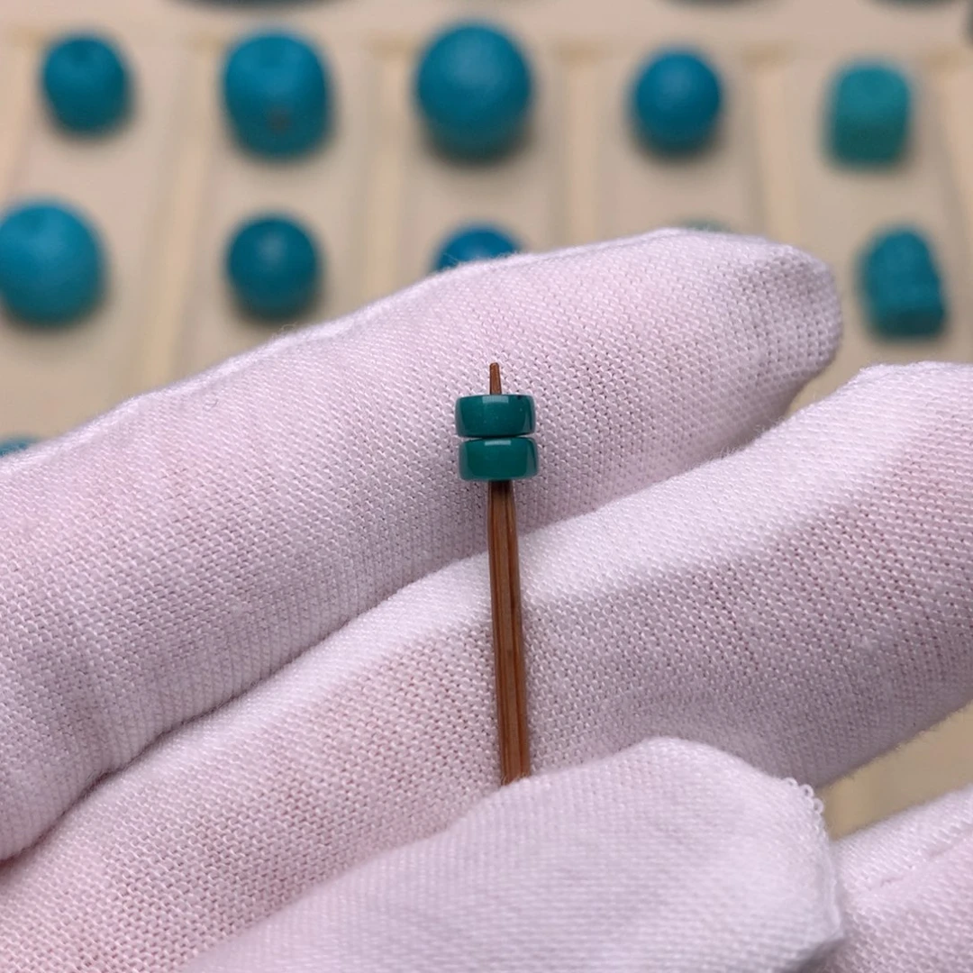 绿松石未镶嵌绿松石直切4.2