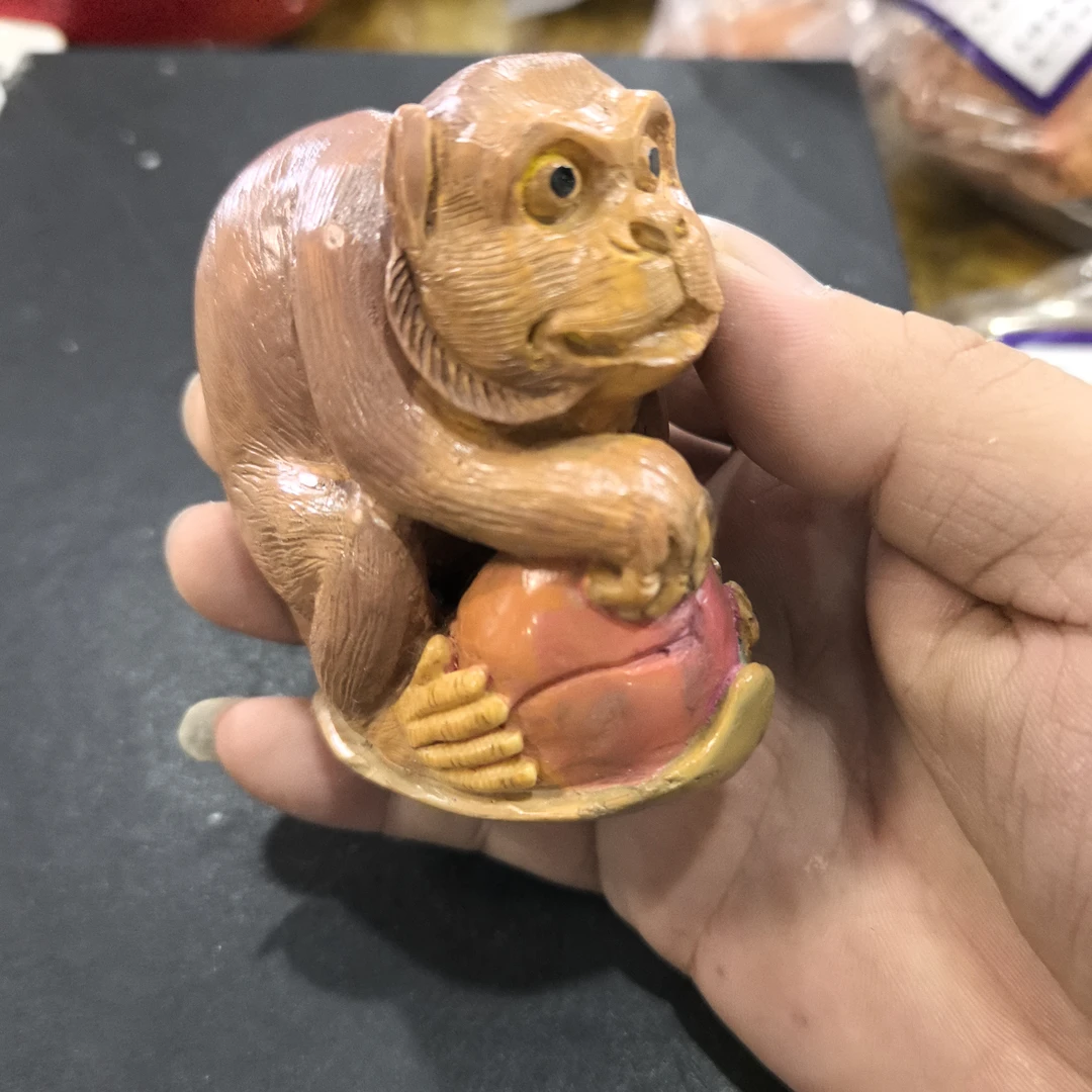 猛犸约185克雕刻件BC778