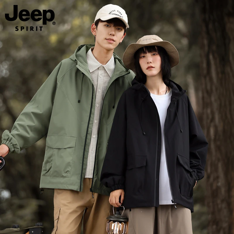 JEEP吉普冲锋衣男女同款情侣装登山服软壳外套高领连帽三防夹克男