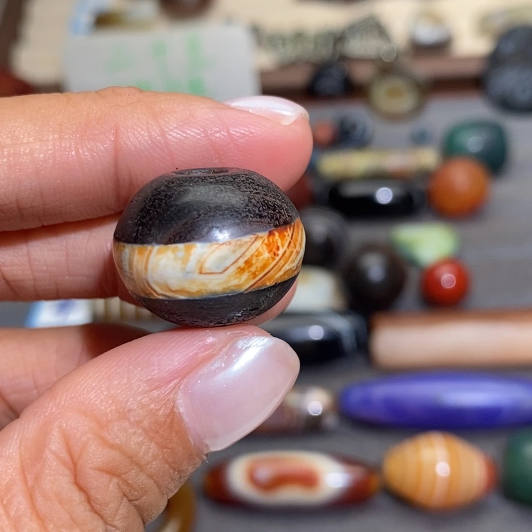 天***健玛瑙/玉髓未镶嵌手链