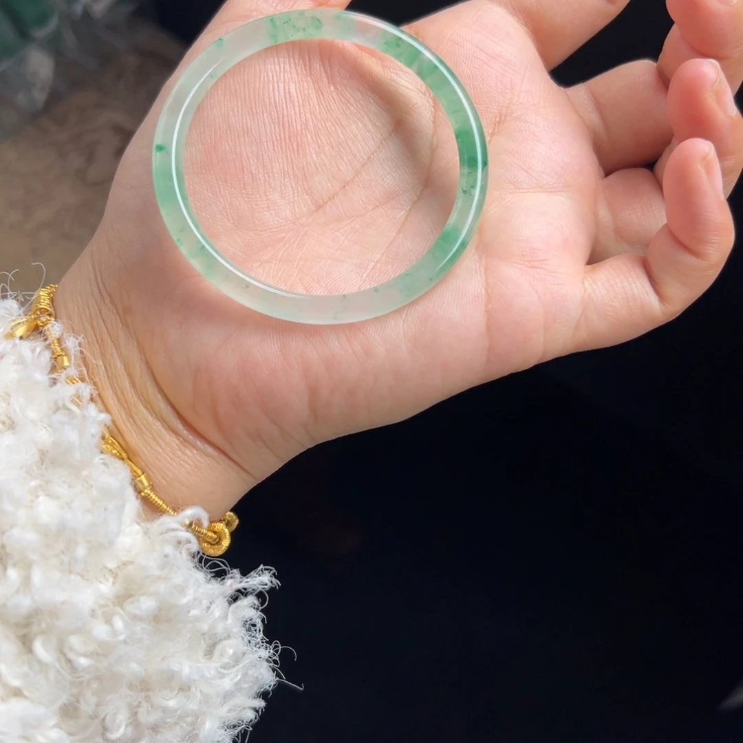 石英质玉未镶嵌手镯非洲翠5253