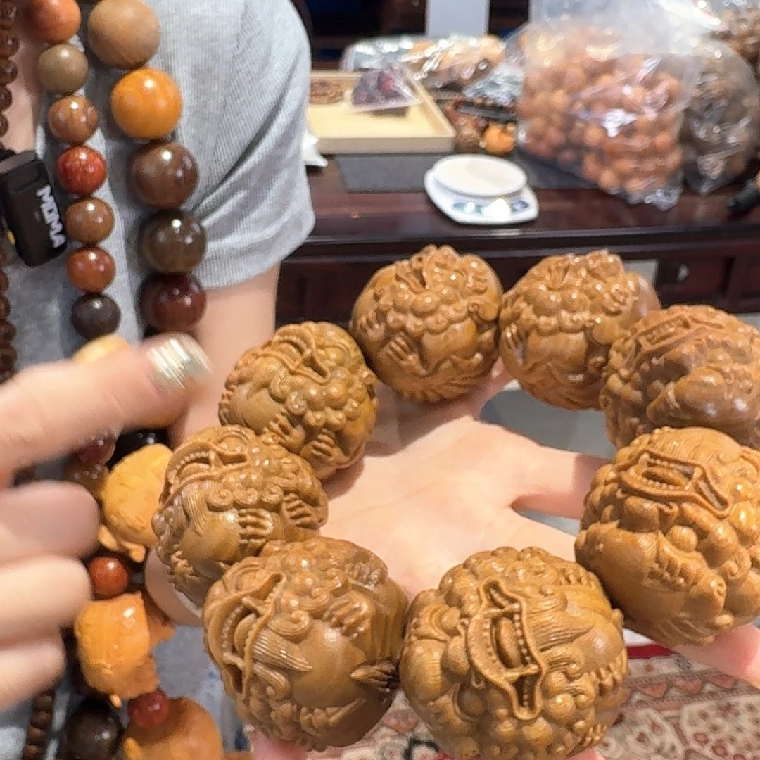 维腊木（绿檀）其他5.0貔貅单圈