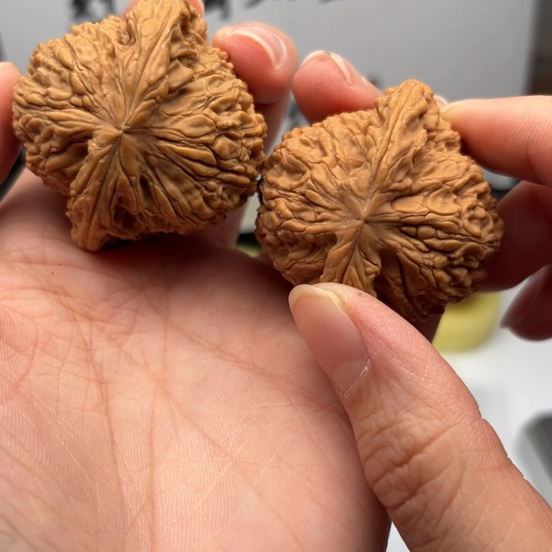 吊坠文玩核桃南疆43