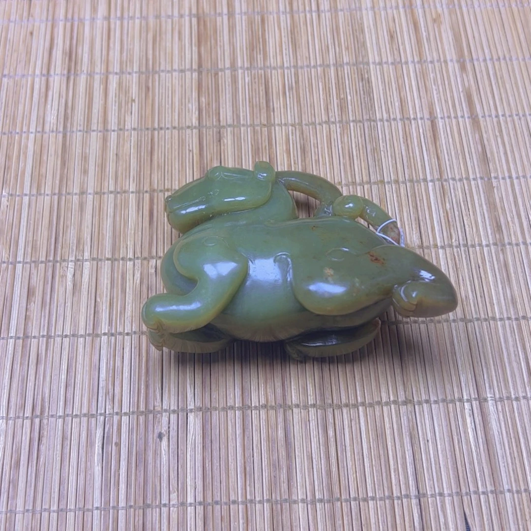 未镶嵌和田玉把件