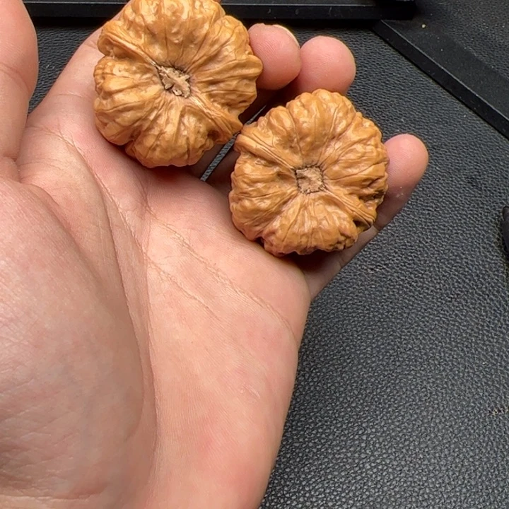 文玩核桃吊坠军*63号核桃