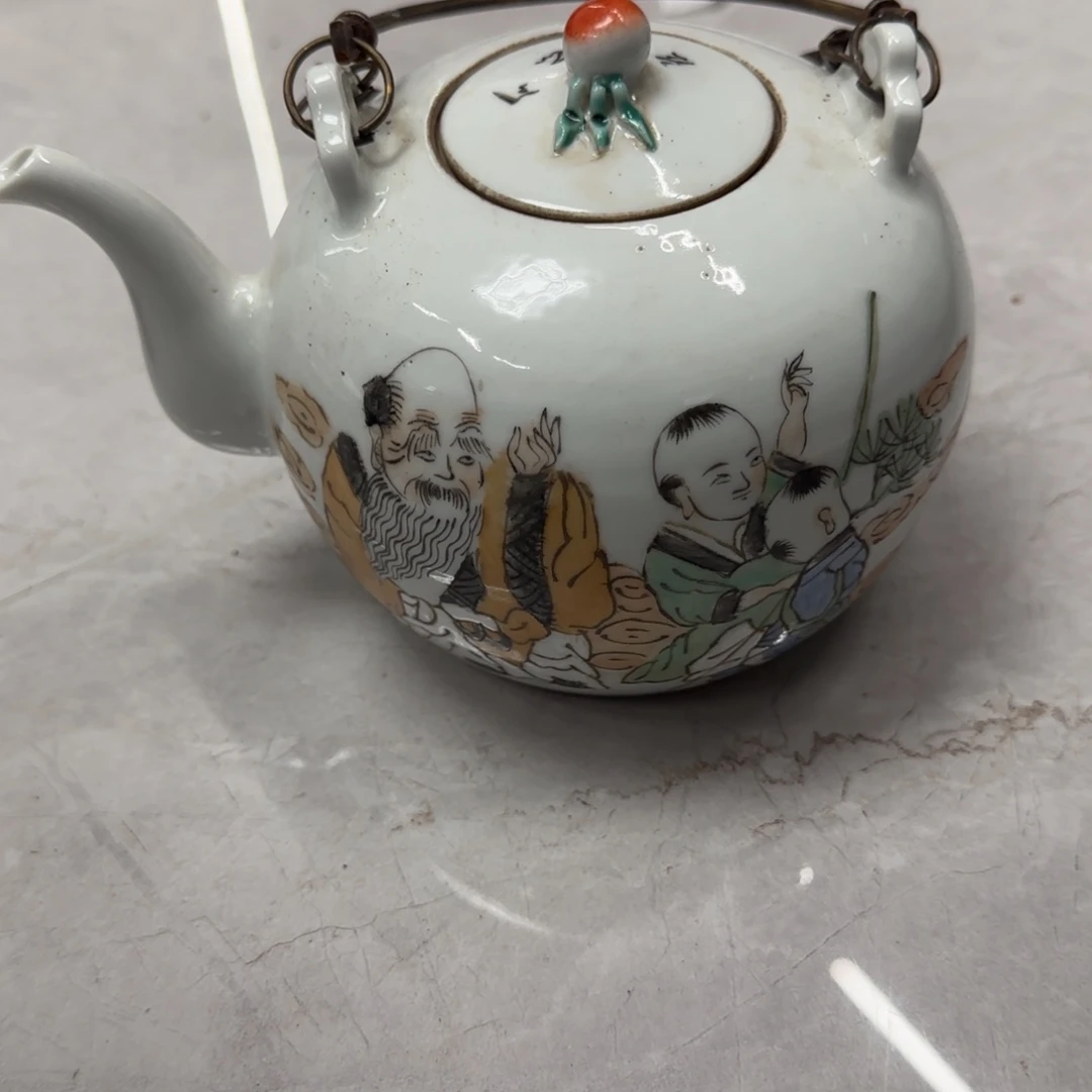 云***倾大叶紫檀（黑酸枝木类）工艺品