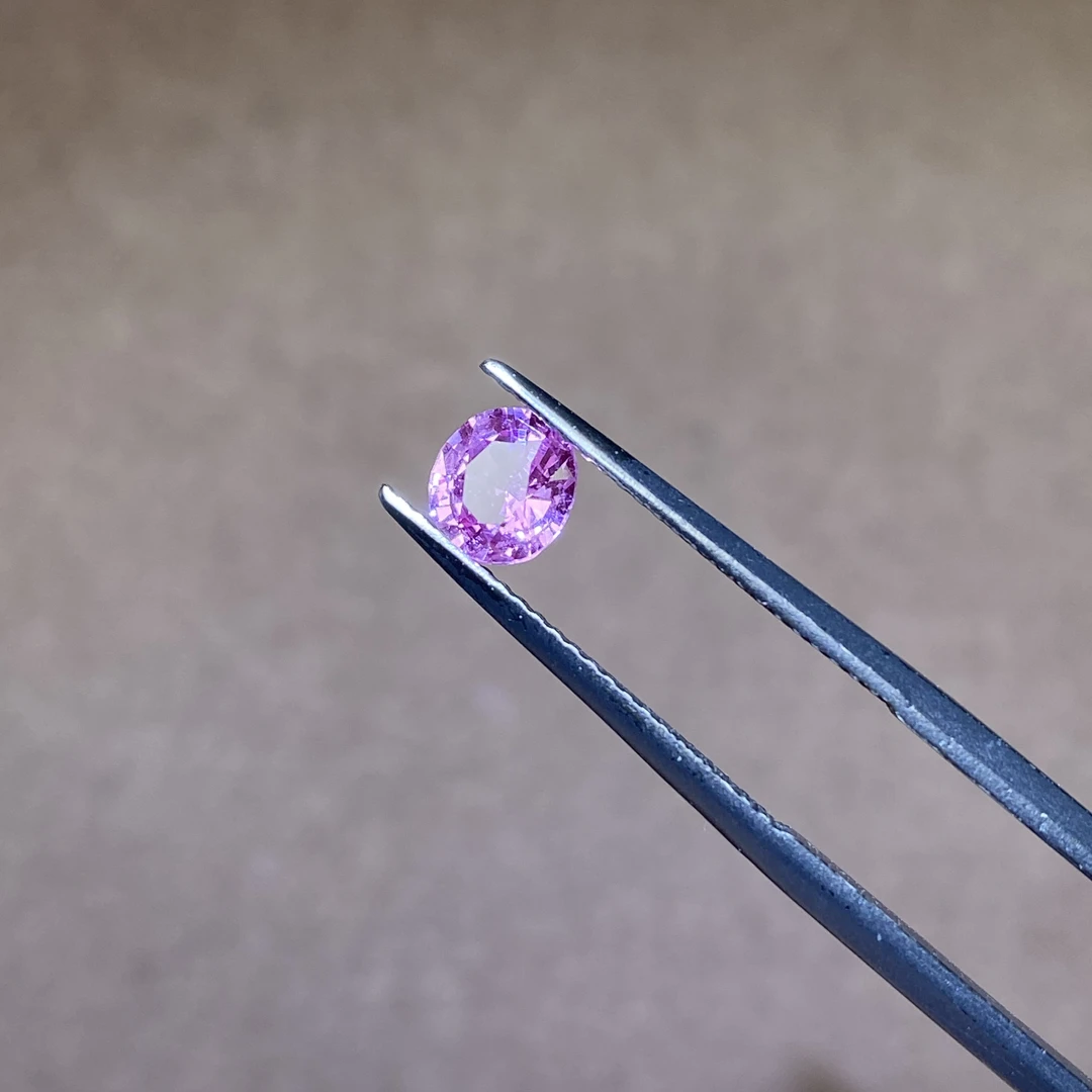 23T1857 无烧粉色蓝宝石 0.74克拉