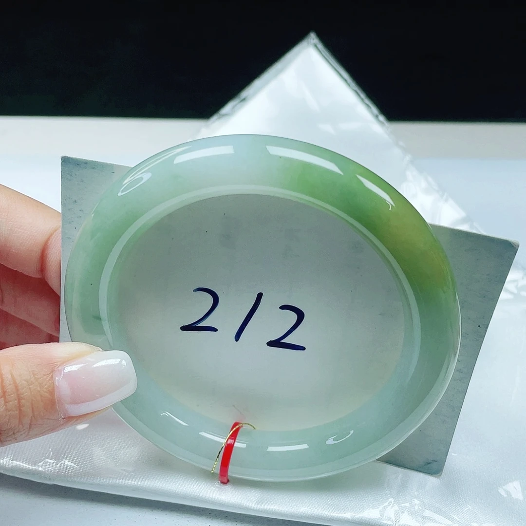 翡翠未镶嵌手镯 圆条59