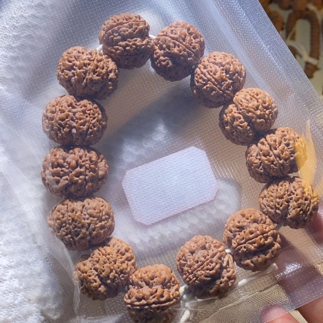 余***甩手串金刚菩提25mm扇面梅花