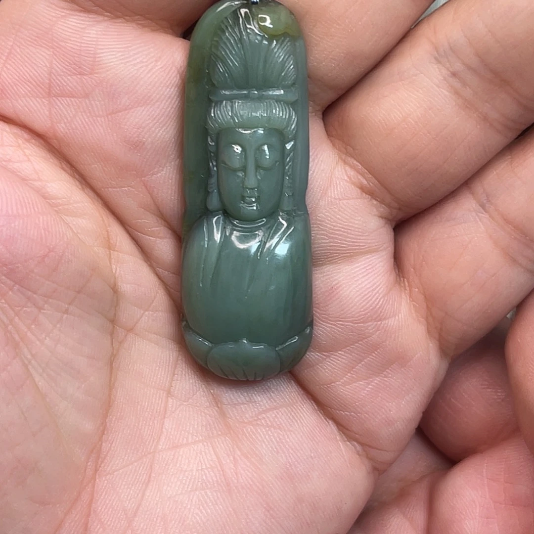 J***e颈饰未镶嵌和田玉（糖玉）
