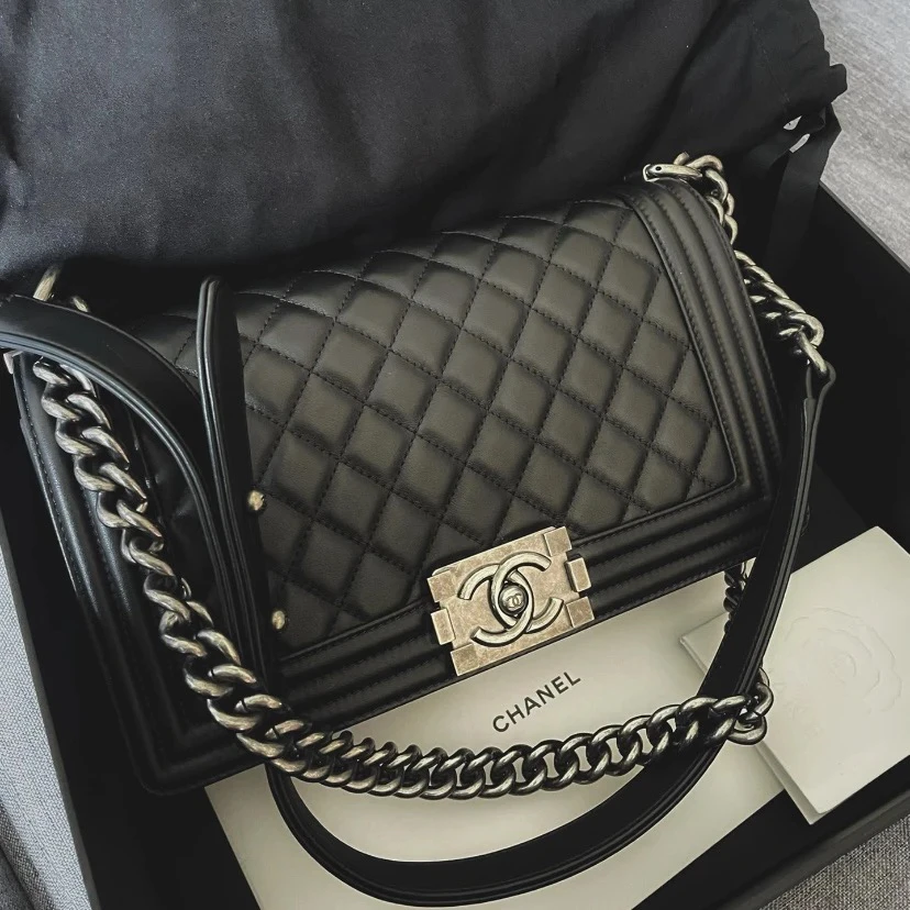 99新 Chanel/香奈儿 Chanel黑银中号leboy 25090104-03