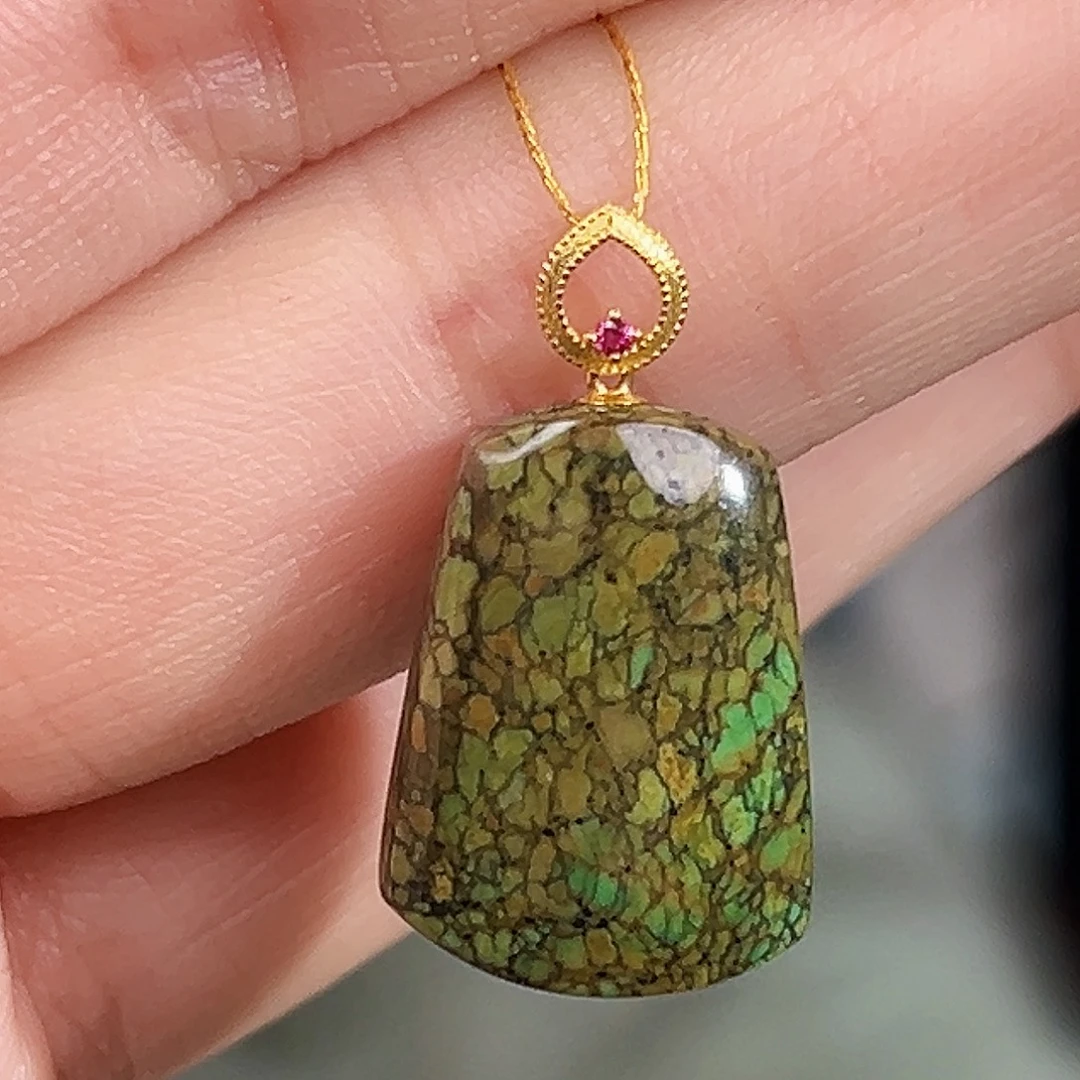 绿松石18K金镶嵌珠宝奇石