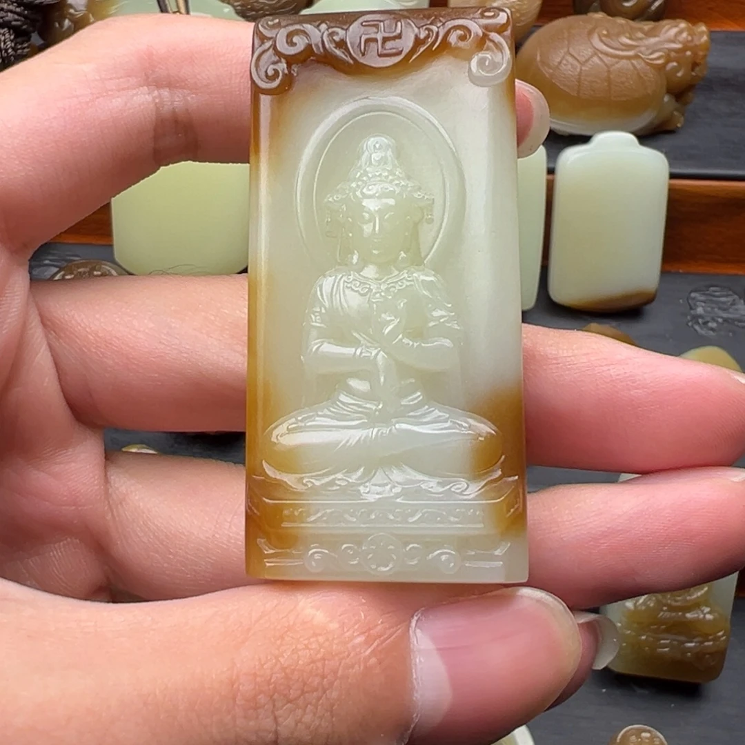 石***头和田玉未镶嵌颈饰