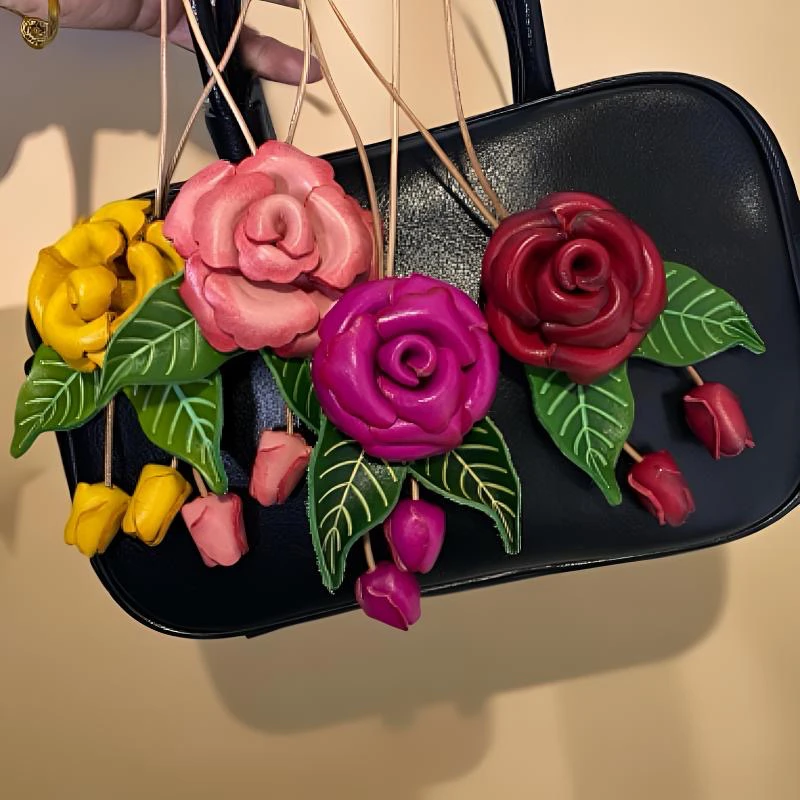 『永不凋谢玫瑰花』头层牛皮包饰挂件