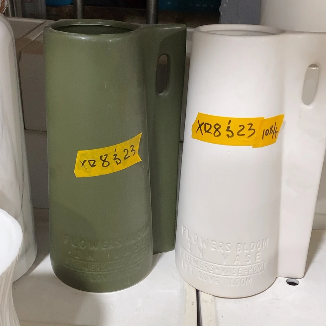 摆件陶盆有孔 瑕疵介意勿拍