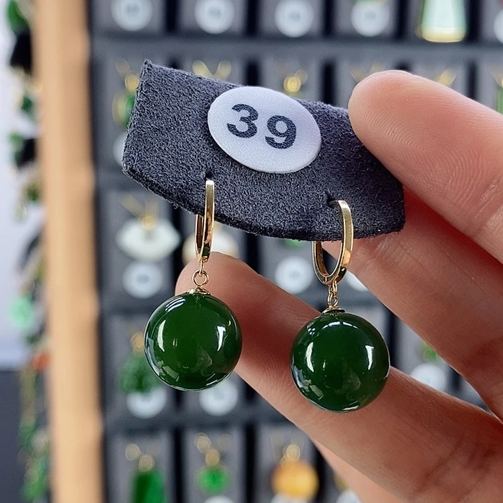 和田玉耳饰18K金镶嵌