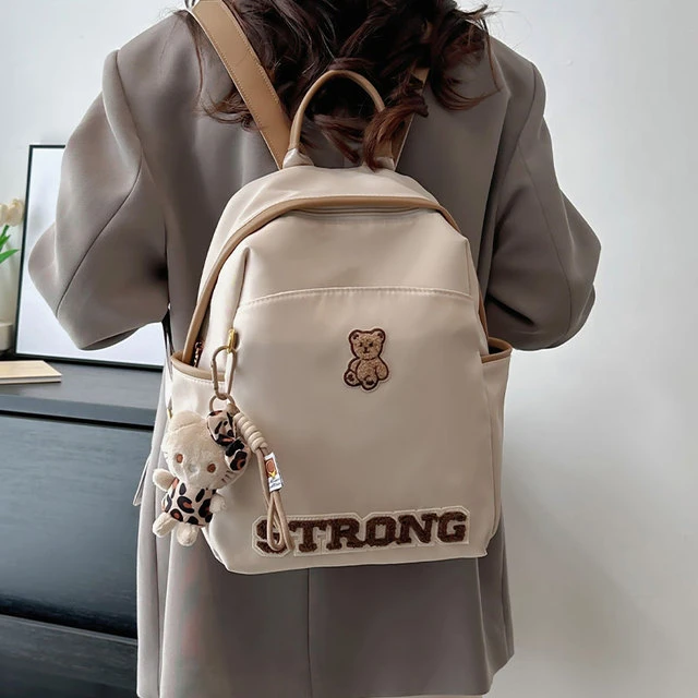 防水尼龙布双肩包女2025新款潮时尚旅行背包学生书包大容量通勤包