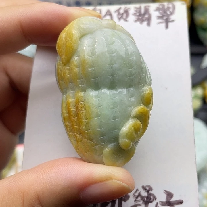 颈饰未镶嵌翡翠天然翡翠