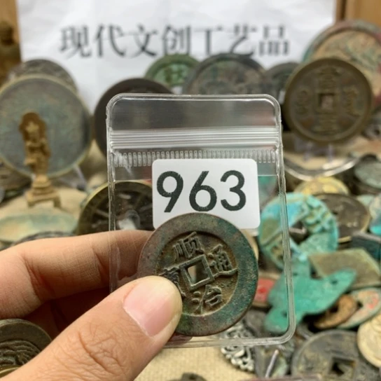 铜静**雨现代文创工艺品