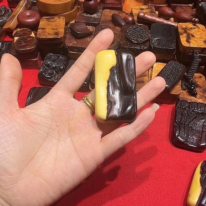 枣木山**生直播间默认截图